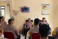 Kapolres Bintan cek beberapa lokasi di lingkungan Polsek Tambelang, saat kunjungan kerjanya ke Pulau terluar Kabupaten Bintan, Selasa (16/7/2024). Matapedia6.com/ Dok Humas 