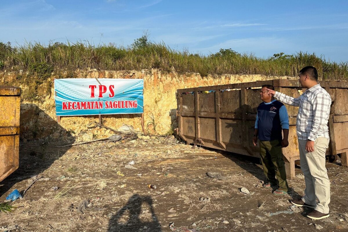Lokasi TPS menuju jalan baru PT Marcopolo Sagulung, Sabtu (20/7/2024). Foto:Ist