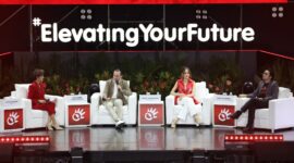 Direktur Digital Business Telkom Indonesia, Fajrin Rasyid (dua dari kiri); Artist & Sociopreneur, Cinta Laura (dua dari kanan) dan Founder of VCGamers UpBanx & ModalRakyat, Wafa Taftazani (paling kanan) saat menjadi narasumber dalam sesi Elevating your Future di Tennis Indoor Senayan, Sabtu (27/7). Foto:Telkom