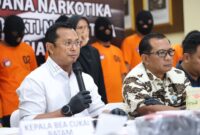 Wakil Direktur Reserse narkoba (Wadir resnarkoba) Polda Kepri AKBP Tidar Wulung Dahono saat memberikan keterangan pengungkapan kasus narkotika di Kepri, Selasa (30/7/2024) Matapedia6.com/ Luci