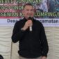 Wakil Bupati Natuna Rodhial Huda, memberikan kata sambutan sekaligus membuka kegiatan Pagelaran Seni di Desa Tapau Kecamatan Bungaran Tengah Natuna, Minggu (7/7/2024). Matapedia6.com/ Diskominfo