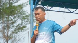 Bupati Natuna Wan Siswandi saat membuka parade Jetski yang digelar di pulau Serasan Natuna, Minggu (14/7/2024). Matapedia6.com/ Diskominfo