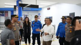 Direktur Pelabuhan bersama Kapolresta Barelang. Foto:Istimewa