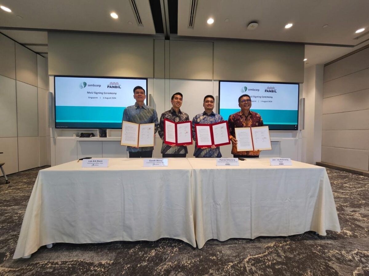 Panbil Group teken MoU dengan Sembcorp, Kamis (1/8). Foto:Istimewa