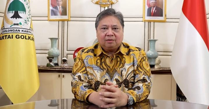 Ketua Umum Partai Golkar Airlangga Hartarto saat mengumumkan pengunduran dirinya sebagai ketua umum Partai Golkar, Minggu (11/8/2024). Matapedia6.com/Tangkapan layar video