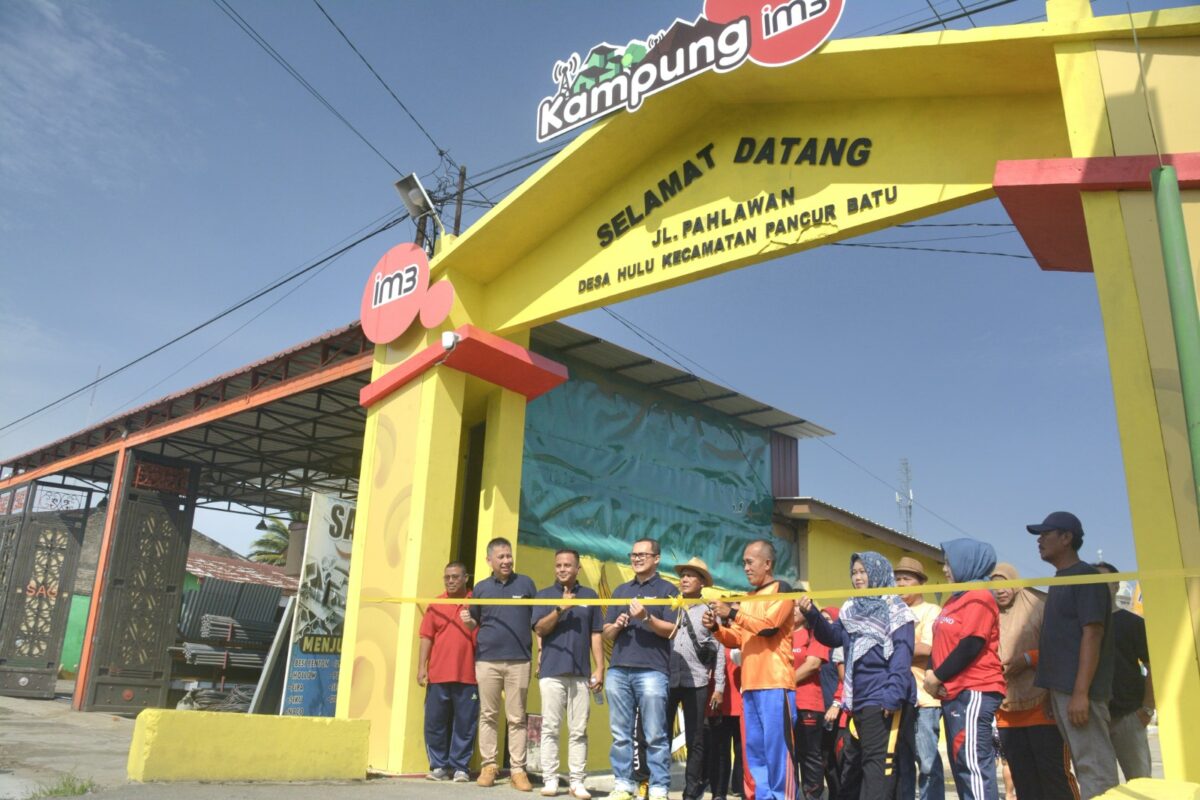 Kampung IM3 di Wilayah Sumatra. Foto:Indosat