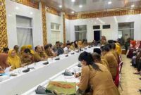 Penjabat (Pj) Wali Kota Tanjungpinang Andri Rizal Siregar memimpin Rapat opti.alisasi pencapaian PIN Polio di Kota Tanjungpinang, Selasa (20/8/2024). Matapedia6.com/ Diskominfo