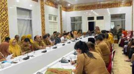 Penjabat (Pj) Wali Kota Tanjungpinang Andri Rizal Siregar memimpin Rapat opti.alisasi pencapaian PIN Polio di Kota Tanjungpinang, Selasa (20/8/2024). Matapedia6.com/ Diskominfo