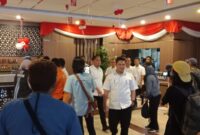 Polisi geledah kantor BP Batam, Rabu (21/8). Foto:Toni/matapedia