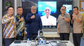 Serah terima jabatan. Foto:Ist