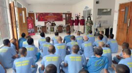 Rutan kelas IIA Batam gandeng Puskesmas Sei Langkai Gelar penyuluhan dan pemeriksaan penyakit menular di kepada warga Binaan di
Rutan Batam, Kamis (12/9/2024).
Matapedia6.com/Dok Rutan Batam: Ilustrasi