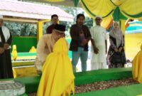 Calon Wakil Gubernur Provinsi Kepri, Nyanyang Haris Pratamura, menyempatkan diri untuk melakukan ziarah ke Pulau Penyengat Tanjung Pinang, Jumat (13/9/2024). Matapedia6.com/Dok Bagus
