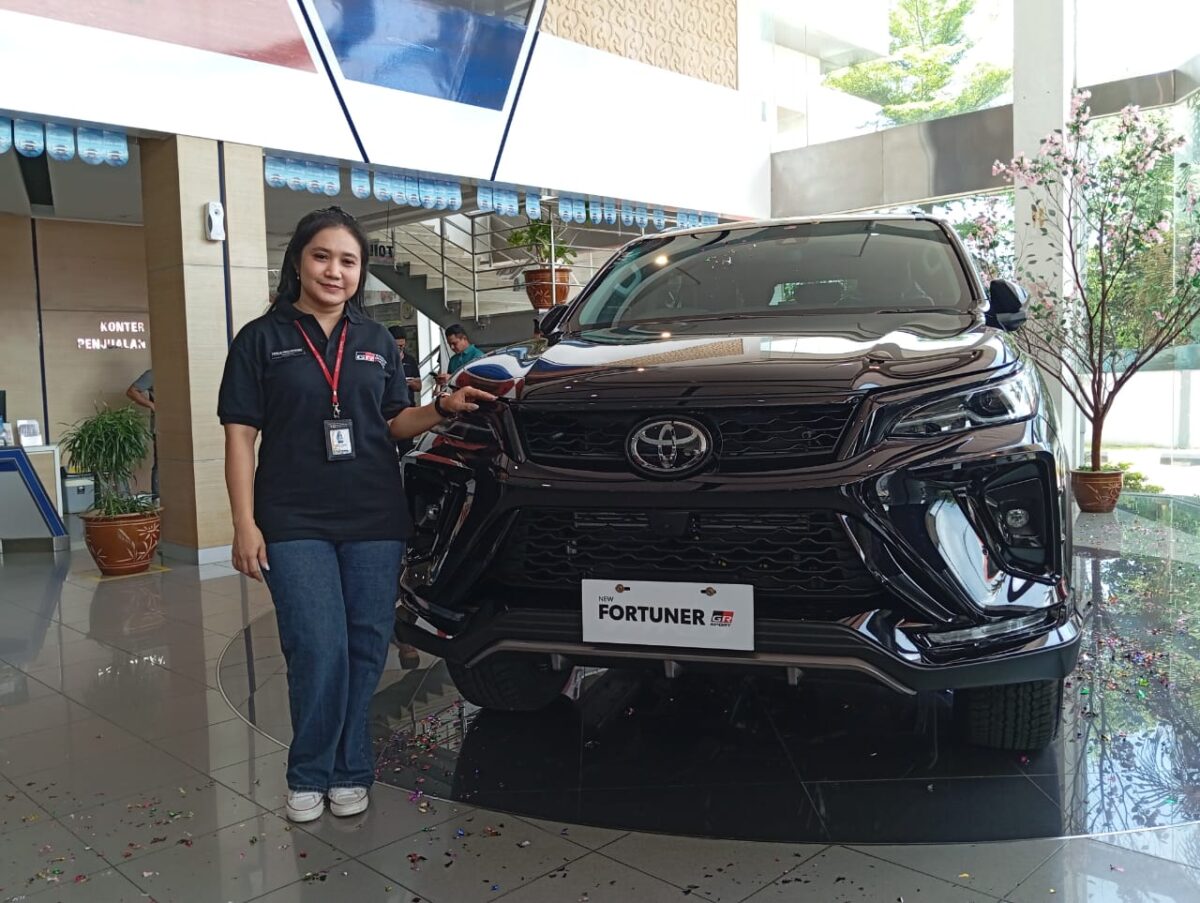PT Toyota-Astra Motor (TAM) melalui Dealer Toyota Batu Ampar launching Produk baru New Fortuner Sport GR 4x2 dan 4x4 di Showroom Batu Ampar, Sabtu (28/9/2024). Matapedia6.com/Luci