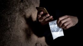 Ilustrasi prostitusi dan narkoba. Foto: Doidam 10/Shutterstock