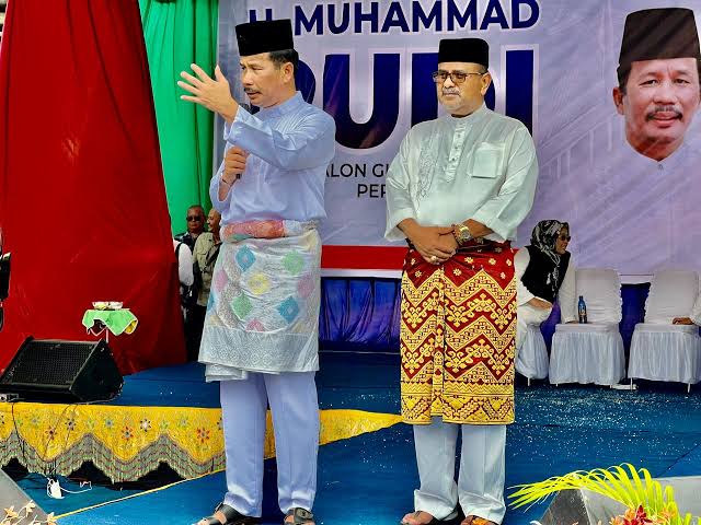 Pasangan Calon Gubernur Kepri Muhammad Rudi-Aunur Rafiq terus bergerak bertemu dan silaturahmi dengan Masyarakat Kepri. Matapedia6.com/Istimewa