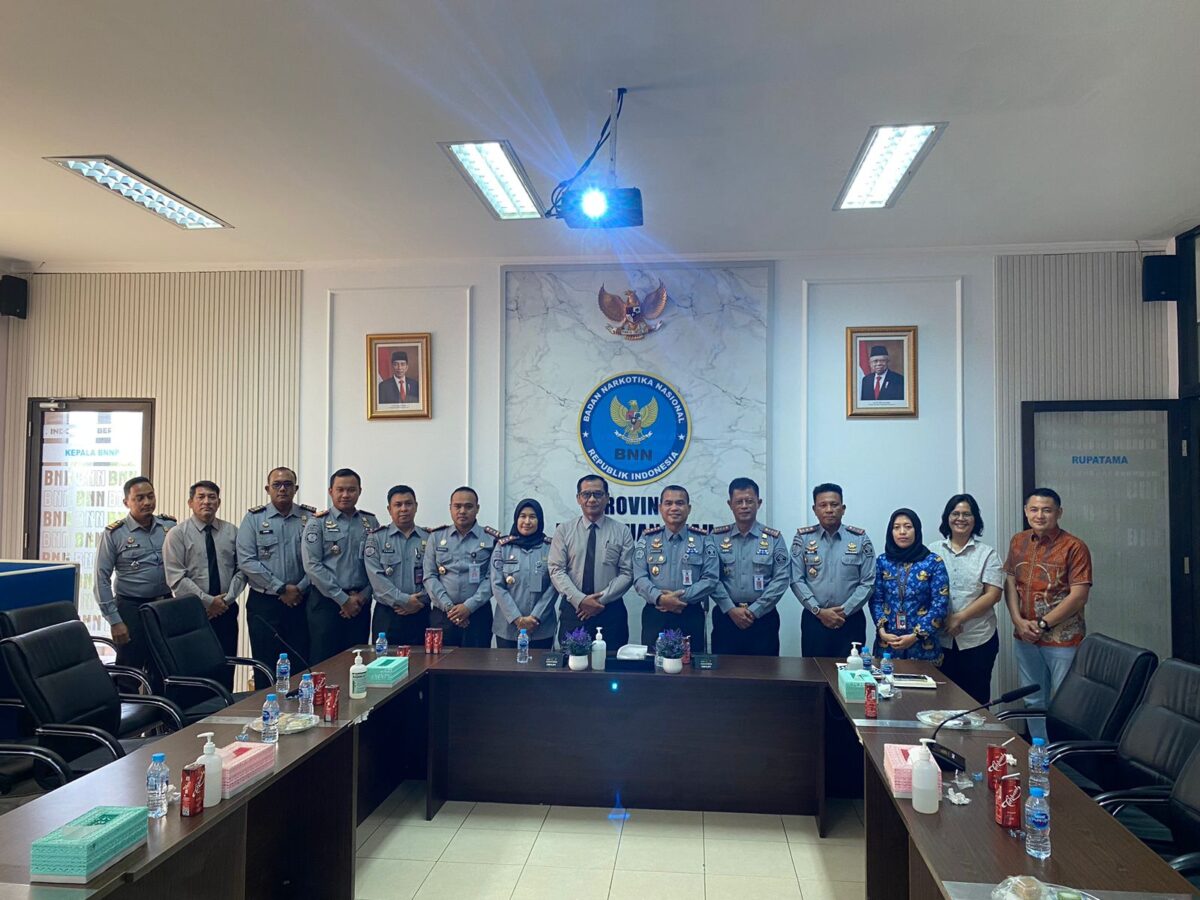 Kepala UPT pemasyarakatan se-Batam bersama BNNP Kepri, Selasa (1/10). Foto:Dok/Rutan