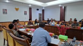 RDPU komisi II DPRD Batam dengan Pertamina dan Disperindag, Rabu (2/10). Foto:Luci/matapedia