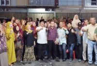 Calon wakil Gubernur Kepri Nyanyang haris Pratamura saat silaturahmi dengan perkumpulan Selingsing Kota Batam, Sabtu (5/10/2024). Matapedia6.com/Dok Agus
