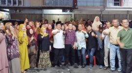 Calon wakil Gubernur Kepri Nyanyang haris Pratamura saat silaturahmi dengan perkumpulan Selingsing Kota Batam, Sabtu (5/10/2024). Matapedia6.com/Dok Agus