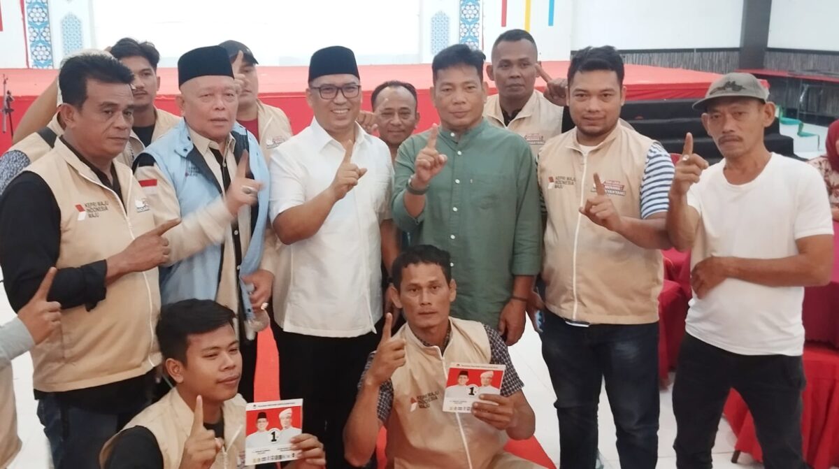 Deklarasi dukungan untuk pasangan calon Gubernur dan wakil Gubernur nomor urut 1 Ansar Ahmad - Nyanyang Haris Pratamura, di di Golden Prawn, Bengkong, Minggu (6/9/2024). Matapedia6.com/Dok Agus