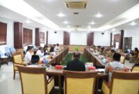Komisi II DPRD Batam RDPU dengan Dinas Koperasi dan usaha mikro Batam, Senin (7/10). Foto:Dok/Humas