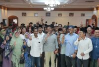 Relawan Nahdliyin Batam kompak dukung pasangan Muhammad Rudi - Aunur Rafiq pada Pilgub Kepri mendatang. Deklarasi dukungan digelar di Golden Prown Batam, Kamis (17/10/2024). Matapedia6.com/Dok DN