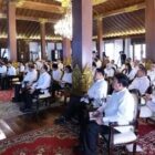 Presiden Republik Indonesia Prabowo Subianto kumpulkan Calon Menteri dan wakil Menteri di Istana Merdeka Jakarta, Minggu (20/10/2024). Matapedia6.com/ Istimewa