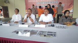 Subdit IV Direktorat Reserse Kriminal Khusus (Ditreskrimsus) Polda Kepri berhasil mengungkap aktivitas tambang pasir ilegal di kawasan Batu Besar, Nongsa, dan menangkap tiga pelaku pada Senin, 27 Oktober 2024. Matapedia6.com/ Luci