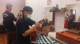Bekali warga binaan keterampilan, Lapas Kelas IIA Batam gelar pelatihan potong rambut, Selasa (30/10/2024). Matapedia6.com/ Dok Humas Lapas