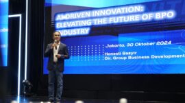 Direktur Group Business Development Telkom Honesti Basyir saat memberikan Keynote Speech pada acara Infomedia Conference “INFINITE - Infomedia Insight for Technology Excellence.” Yang berlangsung di Auditorium Telkom Landmark Tower, Jakarta Selatan pada Rabu, (30/10). Foto:Telkom