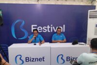 Adrianto Sulistyo Senior manager marketing dan
I Gede Novrada Budiartha Assistant Vp territory west 1 saat jumpa pers, Sabtu (19/10). Foto:rega/matapedia