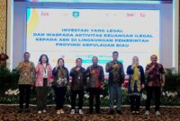 Kepala OJK Kepri bersama ASN Pemprov beberapa hari lalu. Foto:Istimewa
