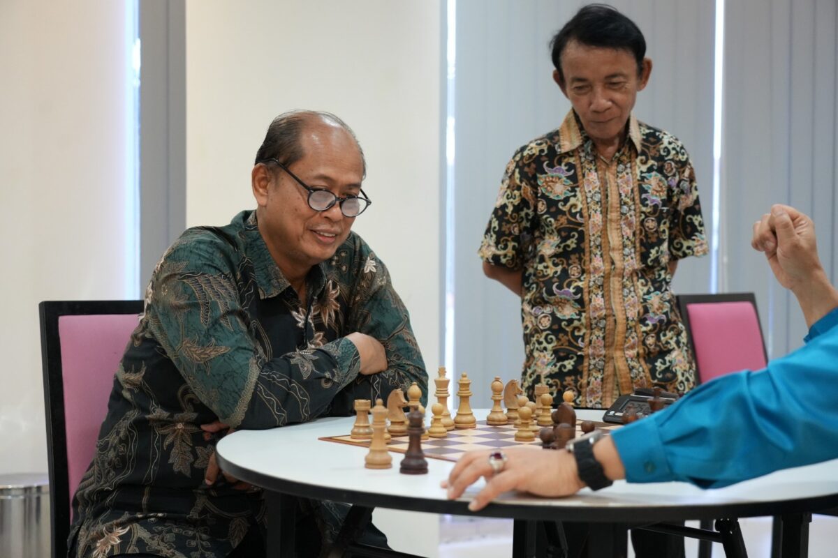 BB Batam tanding catur dan bowling. Foto:Istimewa