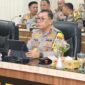 Kapolda Kepri, Irjen Pol Yan Fitri Halimansyah, bersama pejabat Utama Polda Kepri  mengikuti arahan Komjen Pol Verdianto Iskandar Bitticaca, AstamaOps Kapolri, melalui video conference pada Selasa (5/11/2024). Matapedia6.com/Dok Polda