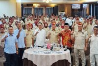 Organisasi Pejuang Purnawirawan Indonesia Raya (PPIR) gelar deklarasi di Hotel Golden View beri dukungan terhadap Ansar-Nyanyang di Kepri, Amsakar-Li Claudia di Batam, Minggu (10/10/2024). Matapedia6.com/Dok Agus