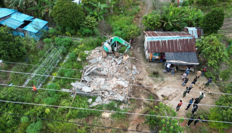 Rumah warga Rempang dibongkar. Foto:Dok/Humas BP Batam