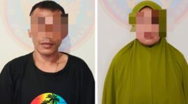 Pasangan suami istri yang ditangkap Polairud Polda Kepri diduga terlibat pengiriman PMI Non Prosedural ke Malaysia, Minggu (18/11/2024). Matapedia6.com/Dok Humas Polda