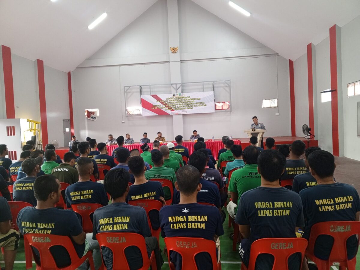 Warga binaan pemasyarakatan di Lapas Kelas IIA Batam ikut pelatihan keterampilan, bekal keterampilan setelah bebas jalani masa tahanan, Senin (18/11/2024). Matapedia6.com/ Dok Lapas