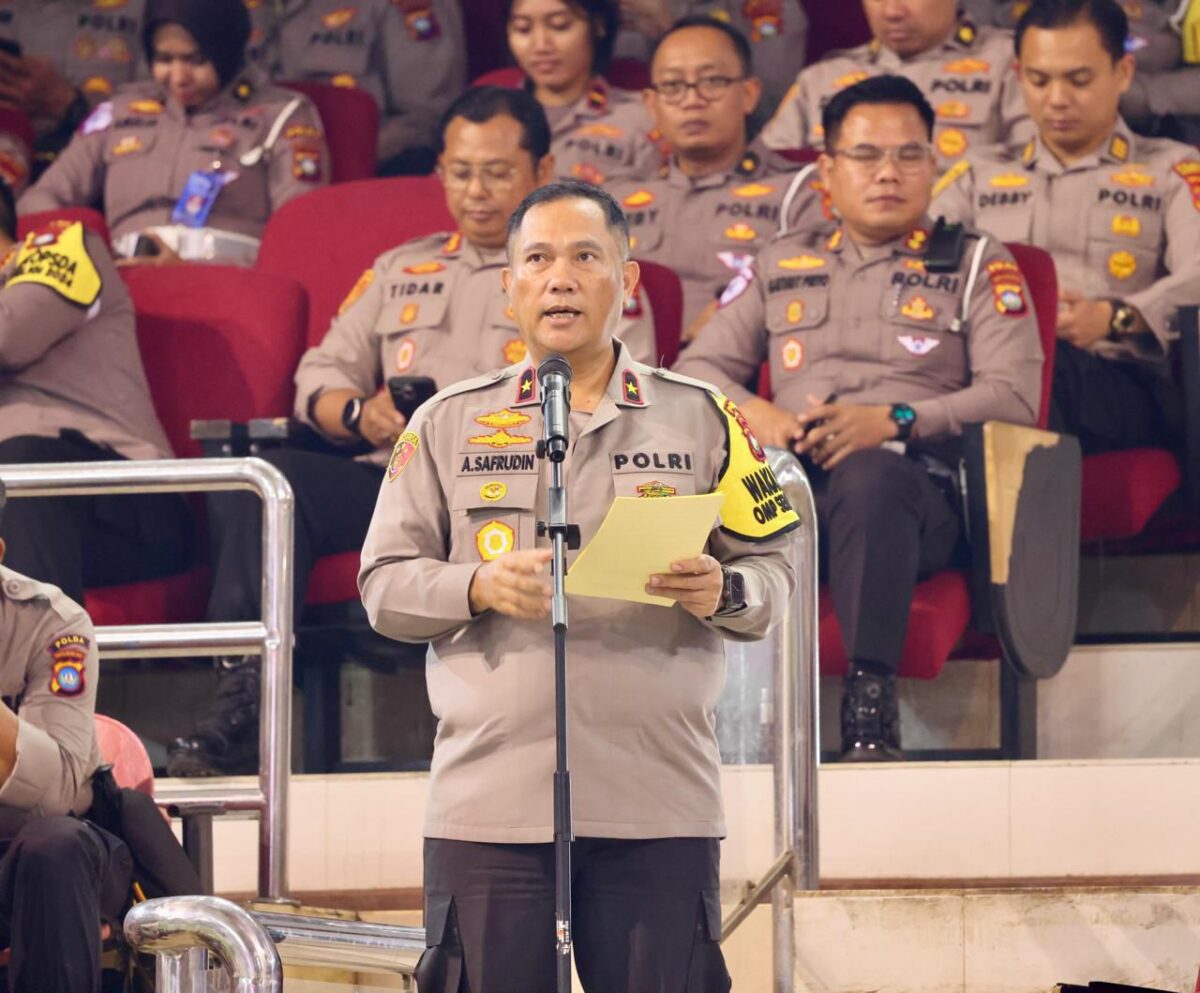 Wakapolda Kepri Brigjen Pol Asep Syafrudin saat memberikan sambutan dalam kegiatan bimtek pelaksanaan pemilu di Temanggung Abdul Zamal, Kota Batam, Rabu (20/11/2024). Natapedia6.com/ Dok Humas Polda