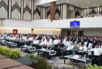 Kepala BP Batam Muhammad Rudi bersama seluruh pegawai. Foto:Istimewa