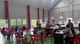 Antusiasme warga binaan Lapas Batam coblos di Pilkada 2024, Rabu (27/11). Foto:Rega/matapedia