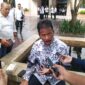 Kepala BP Batam sekaligus Wali Kota Batam Muhammad Rudi saat diwawancara wartawan usai upacara HUT PGRI, Senin (25/11). Foto:Rega/matapedia