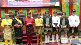 DPRD Batam bersama Pemko Batam di hari jadi Batam, Rabu (18/12). Foto:Istimewa