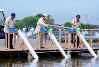 Presiden Republik Indonesia Prabowo Subianto mengunjungi Kawasan Balai Layanan Usaha Produksi Perikanan Budidaya (BLUPPB) di Kabupaten Karawang, Jawa Barat, Senin (2/12/2024). Matapedia6.com/ Dok Setneg