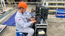 Petugas PLN Batam. Foto:Istimewa