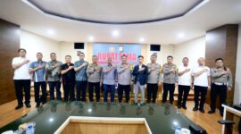 Perkuat koordinasi dan berbagi informasi demi menghadapi ancaman kejahatan Polis Diraja Malaysia (PDRM) kunjungi Polda Kepri, Rabu (4/12/2024). Matapedia6.com/ Dok Humas Polda