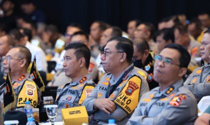 Kapolda Kepri Irjen Pol Yan Fitri Halimansyah saat mengikuti rapat lintas sektoral yang dipimpin Kapolri di Jakarta, Senin (16/12/2024). Matapedia6.com/ Dok Humas Polda