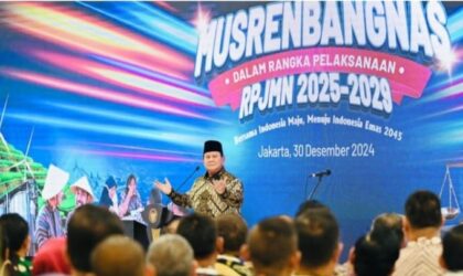 Presiden Prabowo Subianto memberikan pengarahan dalam acara Musyawarah Perencanaan Pembangunan Nasional (Musrenbangnas) Rencana Pembangunan Jangka Menengah Nasional (RPJMN) 2025-2029 di Ruang Rapat Djunaedi Hadisumarto, Kantor Kementerian Perencanaan Pembangunan Nasional/Bappenas,Senin, (30/12/2024), Matapedia6.com/ BPMI Setpres