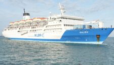 Kapal Pelni sandar di Terminal Bintang 99 Batu Ampar, Batam, Minggu (8/12). Foto:Dok/Istimewa