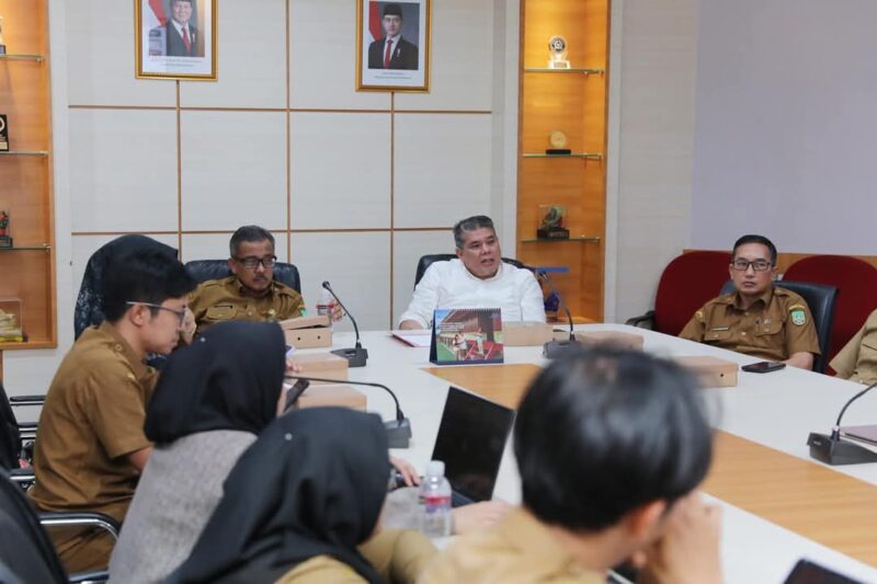 Rapat penataan ruang Batam. Foto:Diskominfo